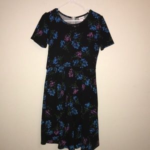 LuLaRoe black patterned dress